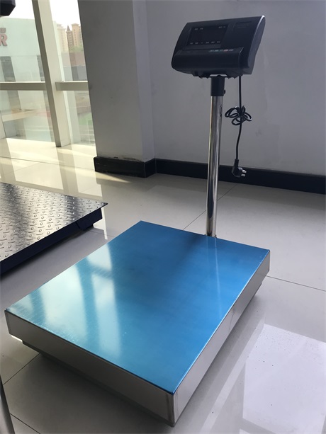 เครื่องชั่งแบบตั้งโต๊ะดิจิทัลโปรไฟล์ต่ำ